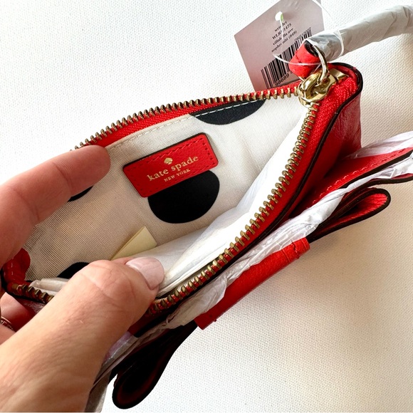 NWT || Kate Spade Wristlet - Picture 3 of 3
